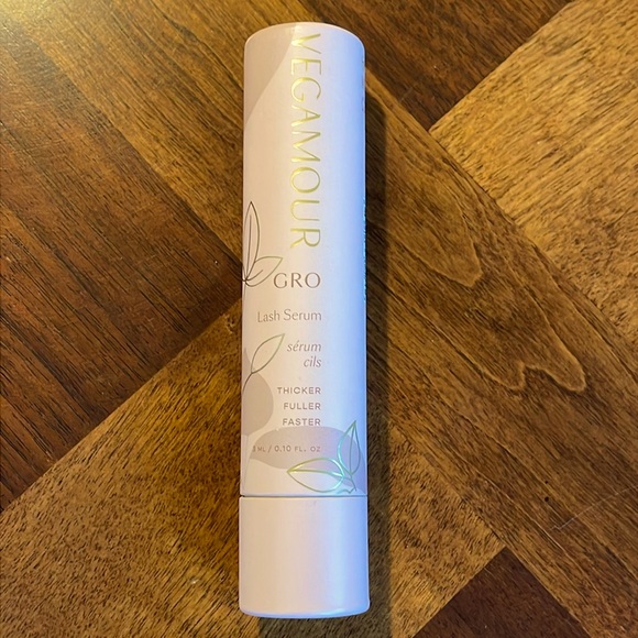 NEW NEVER USED IN SHRINK WRAP - VEGAMOUS GRO VOLUMIZING LASH SERUM